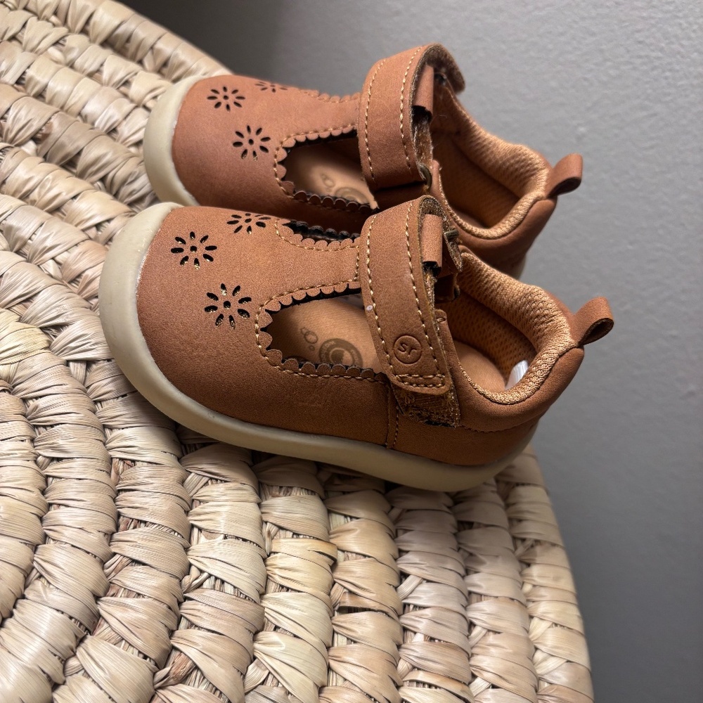 Stride right Cheyenne mary jane size 3